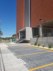 Dpto super moderno de 1 dormitorio con Parqueo