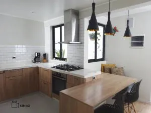 Departamento Moderno & Espacioso con AC en Lima La Molina - Лима