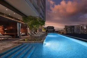 The Ritz-Carlton Residences, Waikiki Beach Hotel - Honolulu