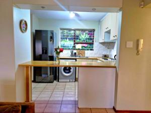 Eden Breeze Hartbeespoort