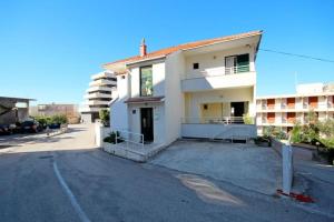Apartments Maja