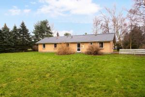 Nice Pool House On Scenic Møn