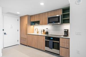 New Luxury 26th Floor Apartment in the heart of Miami