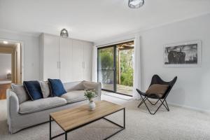 Blue Mountains Charm