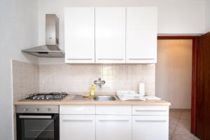 Apartments with parking space Pag - 15765