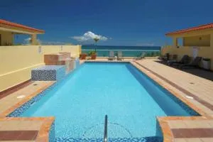 Beachside famous resort, pool, night life,full AC - 亚武科阿