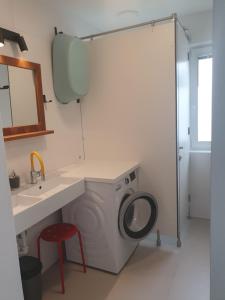 Fully equipped SIX BEDROOM HOUSE 15 kilometers from LAKE BLED - with a terrace, garden, playground, and parking