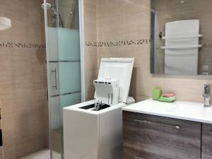 Beau T2 cabine avec parking privé à Villard-de-Lans - FR-1-761-44