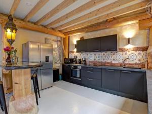 Gîte de charme avec poêle à bois, billard et terrasse dans les Monts du Forez - FR-1-496-313