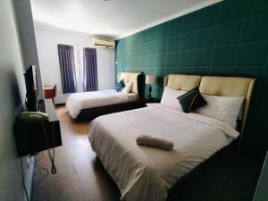 LOHAS Airport Hotel and Restaurant