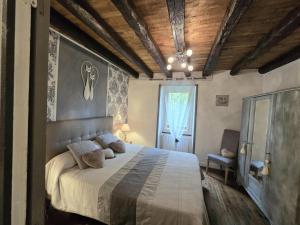 Maisons de vacances Maison Perigourdine avec Cheminee, Jardin Prive & Wifi, Proche Sarlat et Vallee de la Dordogne - FR-1-616-49 : photos des chambres