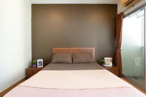 181 Ekkamai Apartment