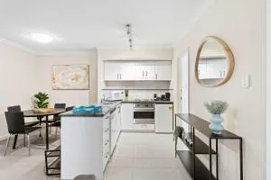 One Bedroom Apartment in the City Centre - 珀斯