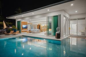 Beachfront Secret Tides Villa Mar