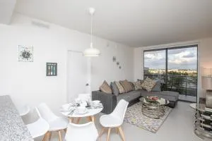 Luxury 1BD/1BT Apartment in Downtown Doral - ميامي ليكس