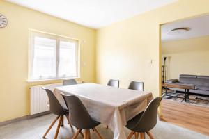 Appartements sejour 6 pers.( atypique ) f4 110 m2 : photos des chambres