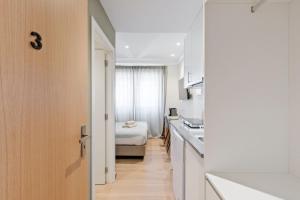 Lovely studio fully equipped near subway N3