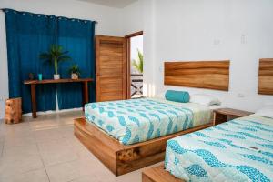 Playa Monterrico Candelaria3