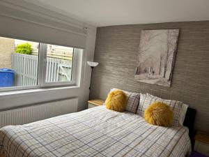 One Bedroom Bungalow Loanhead, Midlothian, Nr Edinburgh