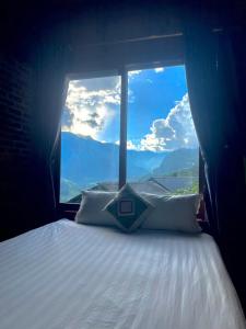 VALLEY VIEW COFFEE & STAY