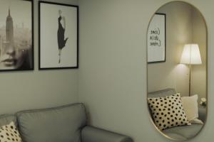 JS暁宅-水の月 星の語 mizunotuki hoshinogo