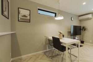 JS暁宅-水の月 星の語 mizunotuki hoshinogo