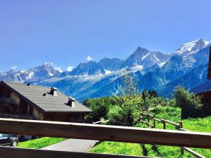 Lovely 4 bedroom apt ski-in ski-out with sauna