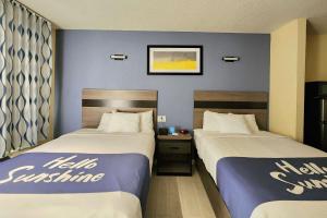 Days Inn by Wyndham Freeport