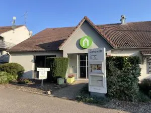 钟楼圣阿沃尔德酒店 - 圣阿沃尔德