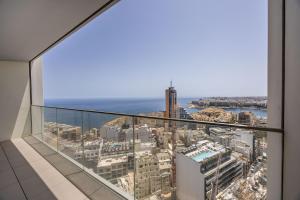 Mercury Luxe Retreat Apartment in Mercury Towers