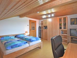 Beautiful apartment in the Bavarian Forest with balcony and whirlpool tub