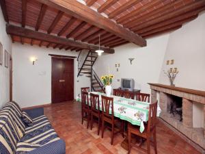 Authentic holiday home in Bucine with swimming pool