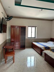 Khách Sạn - Cà Phê Dinh Cô