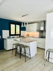 Villas Villa Family - Clim, Piscine & Petanque : photos des chambres