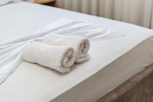 Summer Apartments D&A