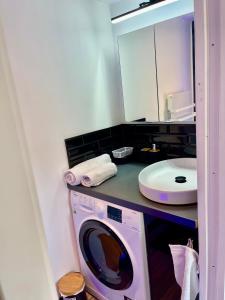 Appartements Appartement en duplex proche gare d-Amiens : photos des chambres