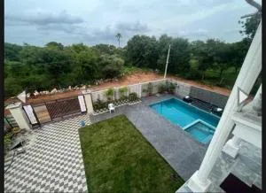 Escape villa - Mahisama