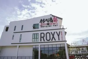 Roxy Hotel Siniawan - Kampong Segong