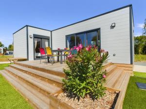 Chalets Chalet pour 4 - Domaine avec piscine : photos des chambres