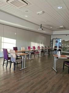 Hotels Hotel ibis Styles Montargis Arboria : photos des chambres