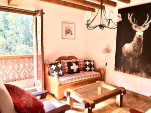 Chalet Rivière du Bon Nant Location de 6 à 14 personnes en Haute Savoie