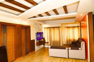 Cozy 2BHK Apartment