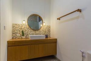 Rare brand new rice field views, central Canggu