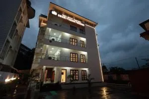 Swami Prasad Paradise hotel - Sulya