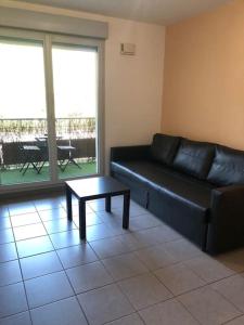 Appartements Le Fronton - Confortable T2 - Piscine : photos des chambres