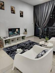 Cozy Haven Queen Deluxe Studio 3 WI-FI Netflix