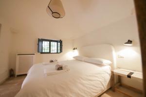 TD Trulli Amabilia Design Luxury Trulli with Pool