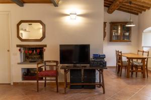 Via Cairoli by Ospitaci