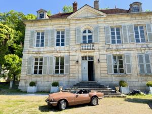 Villas Gite Chateau du Colombier - Piscine chauffee : photos des chambres