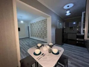 3-комнатная квартира в г Ташкент - Chimgan